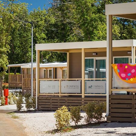 Mobile Homes Premium Relax Park Umag By Camp4You Karigador Ngoại thất bức ảnh