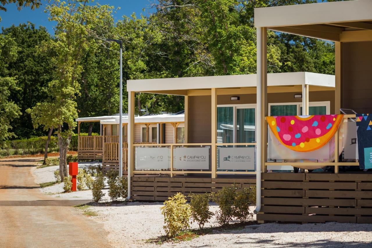 Mobile Homes Premium Relax Park Umag By Camp4You Karigador Ngoại thất bức ảnh