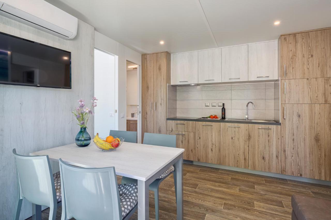 Mobile Homes Premium Relax Park Umag By Camp4You Karigador Ngoại thất bức ảnh